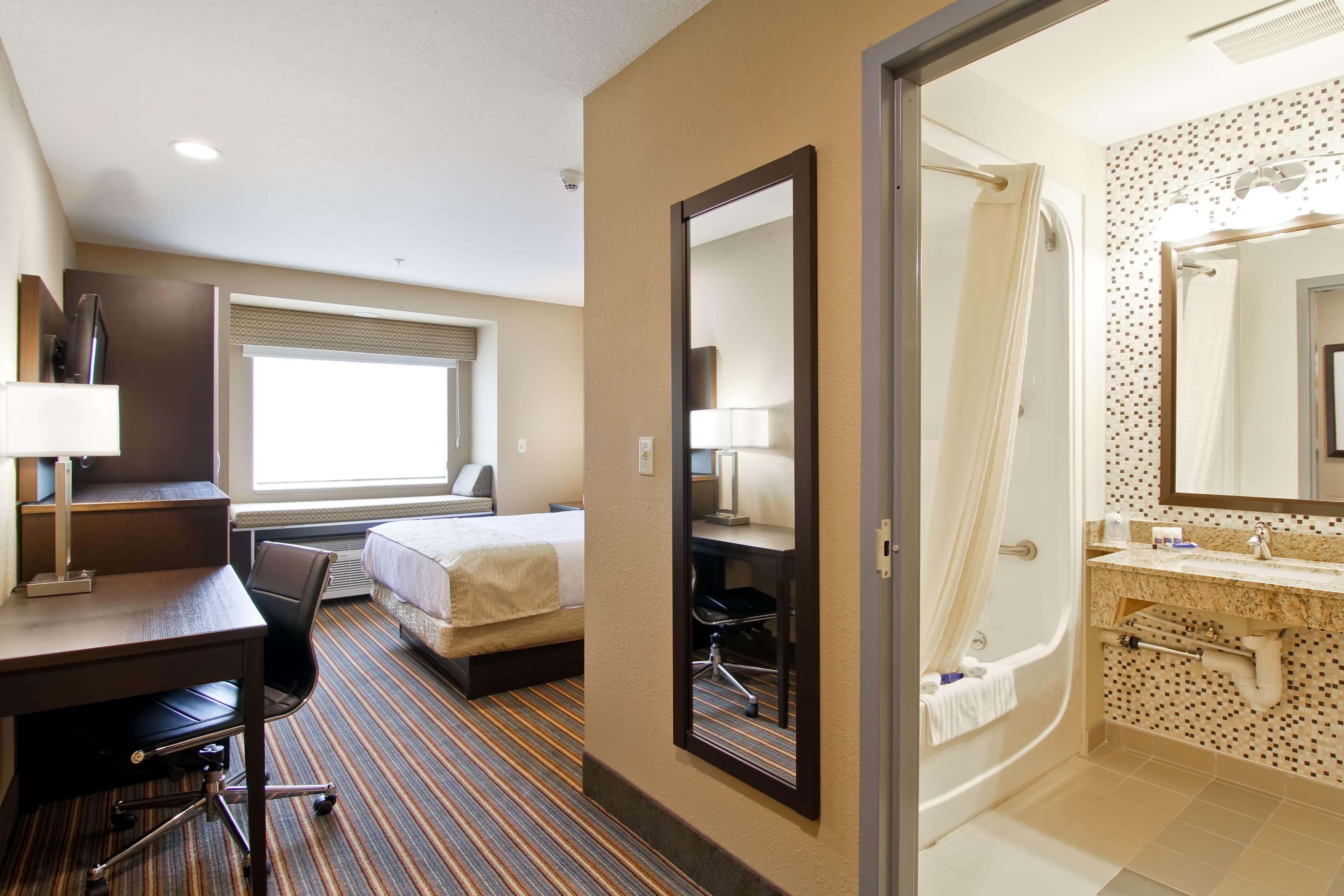 Best Western Plus Woodstock Inn & Suites Eksteriør bilde