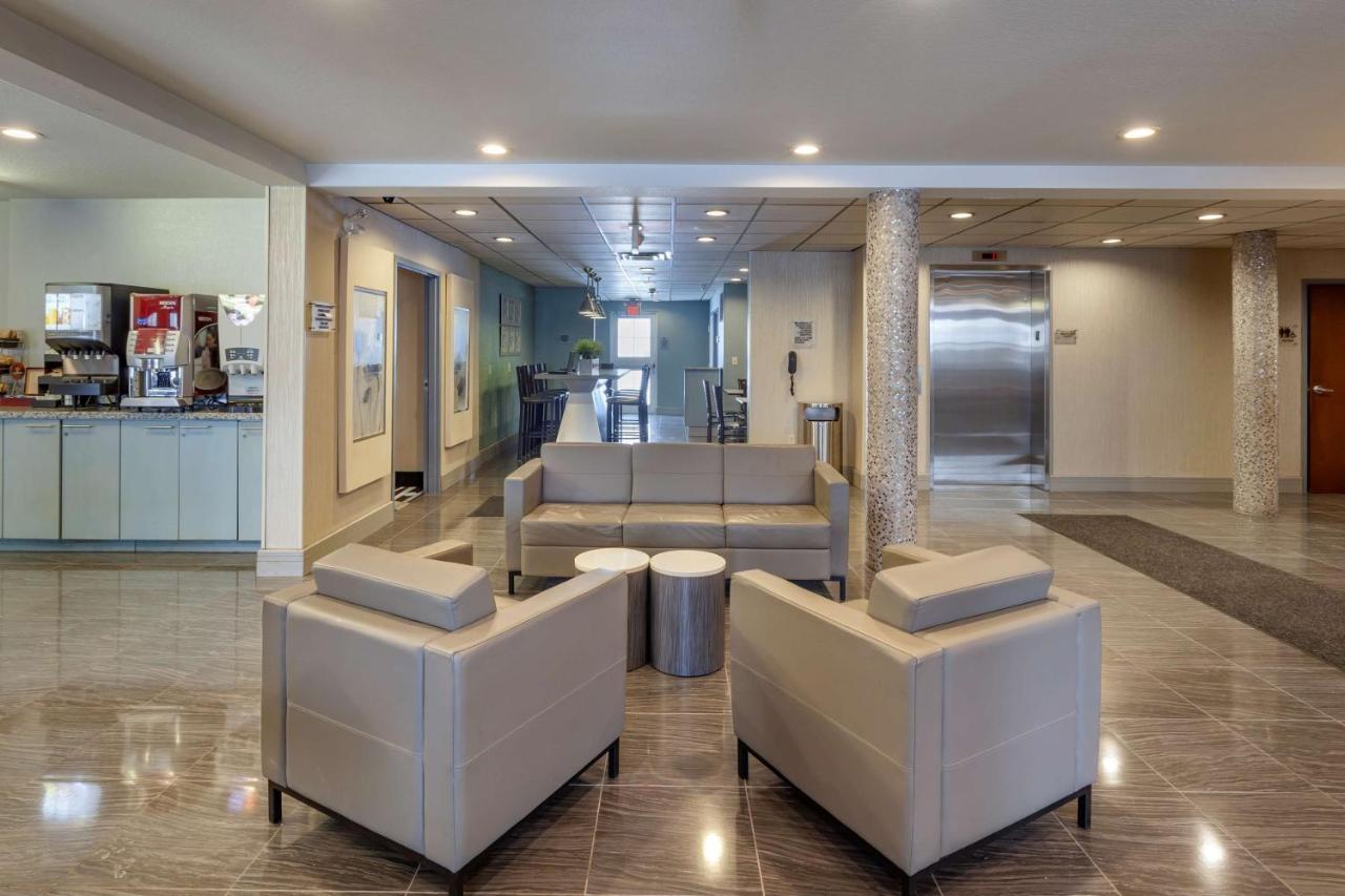Best Western Plus Woodstock Inn & Suites Eksteriør bilde