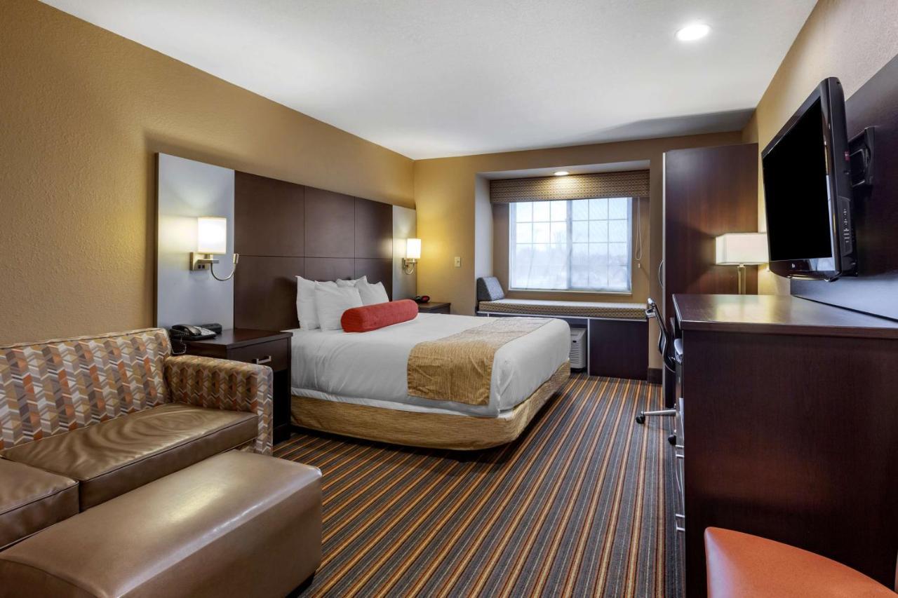 Best Western Plus Woodstock Inn & Suites Eksteriør bilde