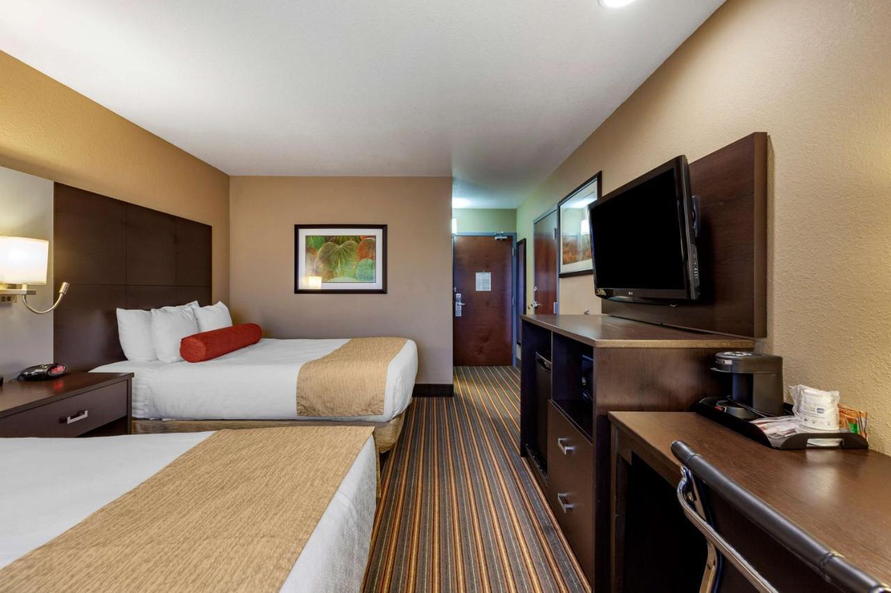 Best Western Plus Woodstock Inn & Suites Eksteriør bilde